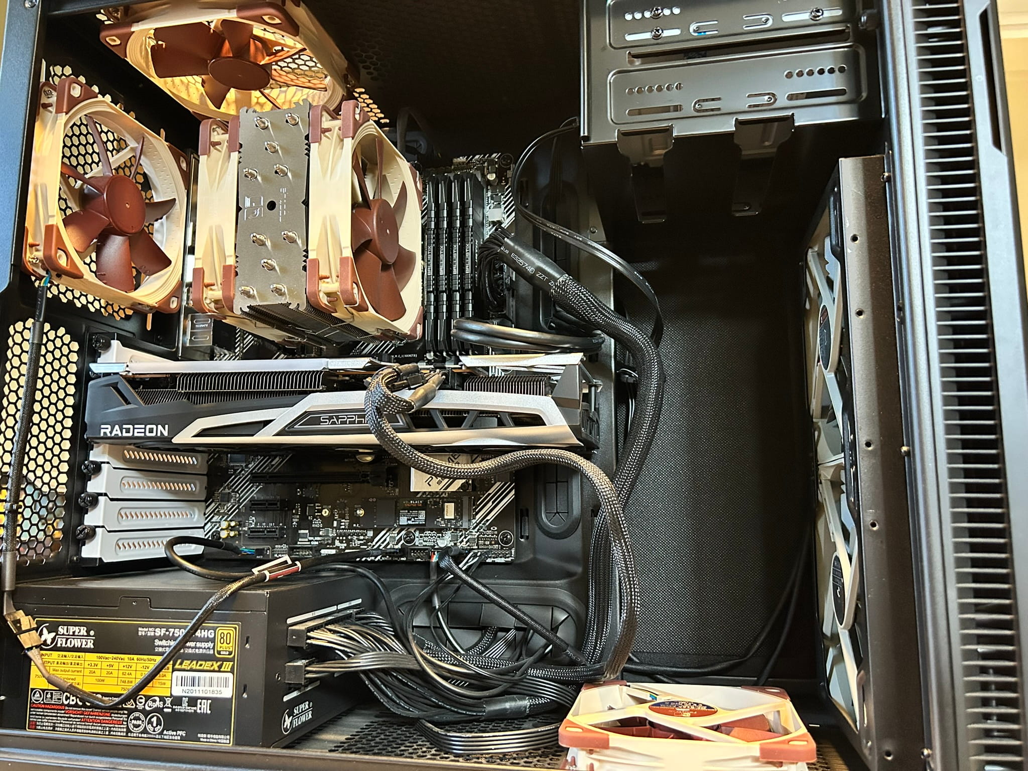 workstation complete